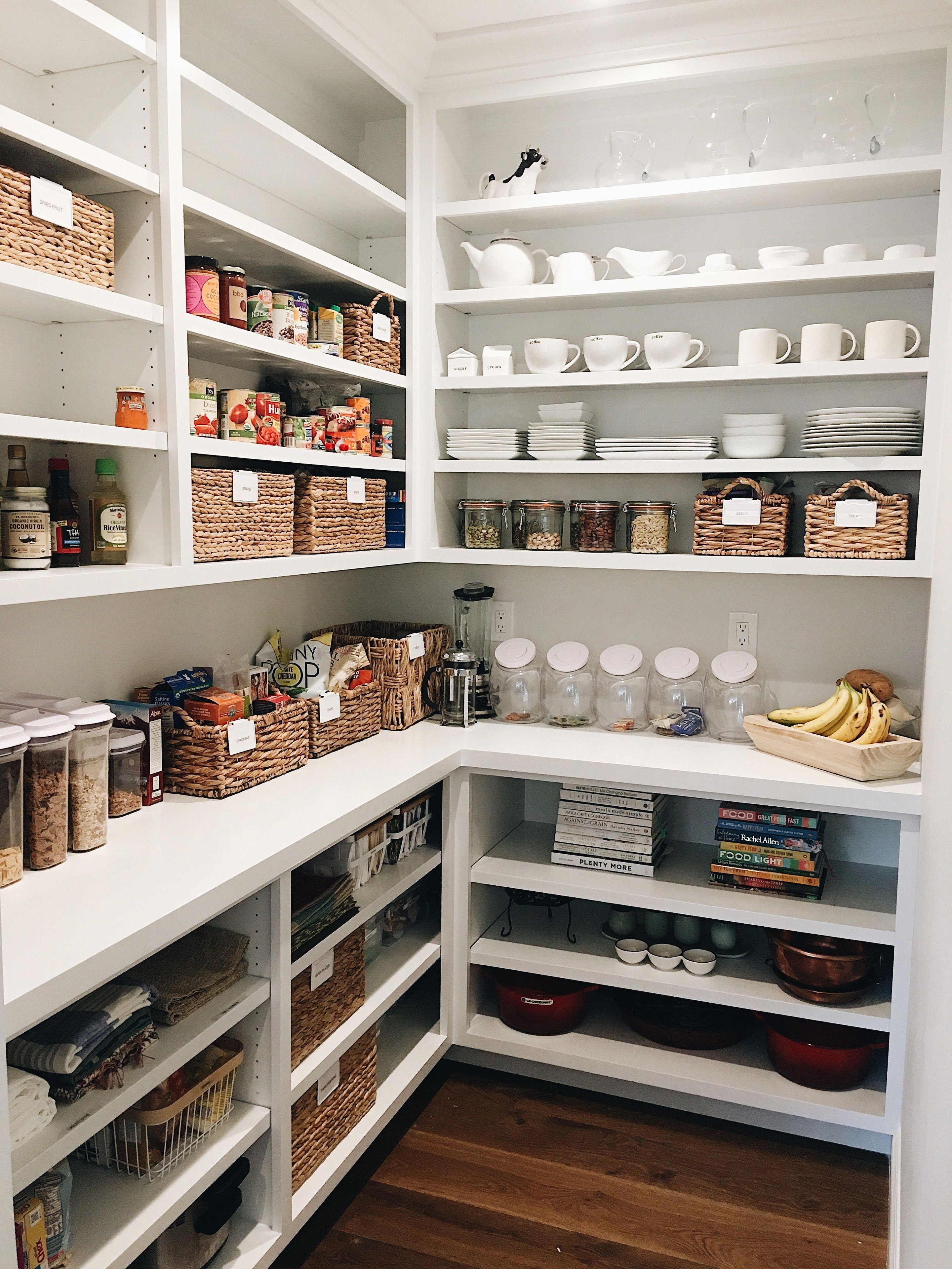Kitchen & Pantry